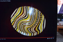 Bowl with segmented pattern