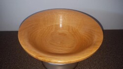 Bowl by Sacha Schnauzer