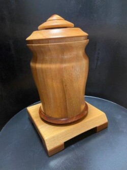 Urn by PTM Moore