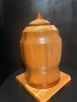 Urn by PTM Moore